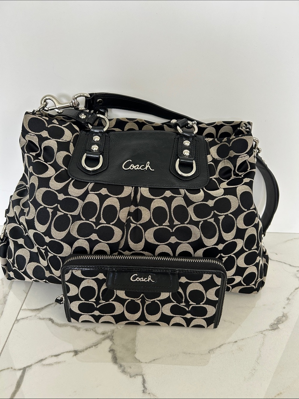 Coach Black & Beige Signature Canvas Shoulder Bag with Wallet Set